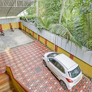 *** Hotel Flagship View Residency India